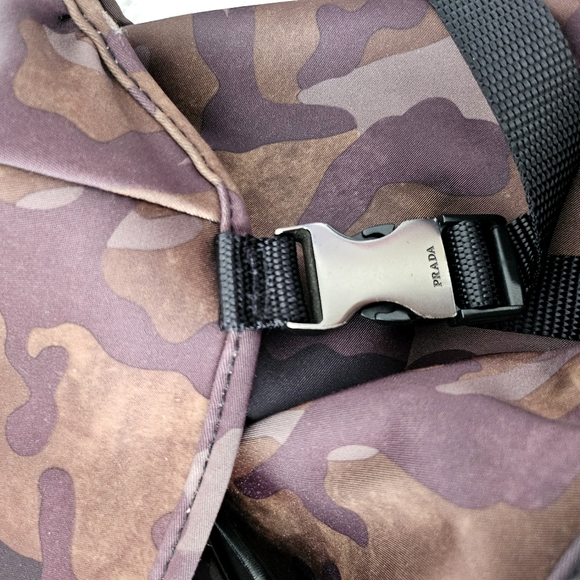 Prada camouflage backpack - Picture 3 of 6